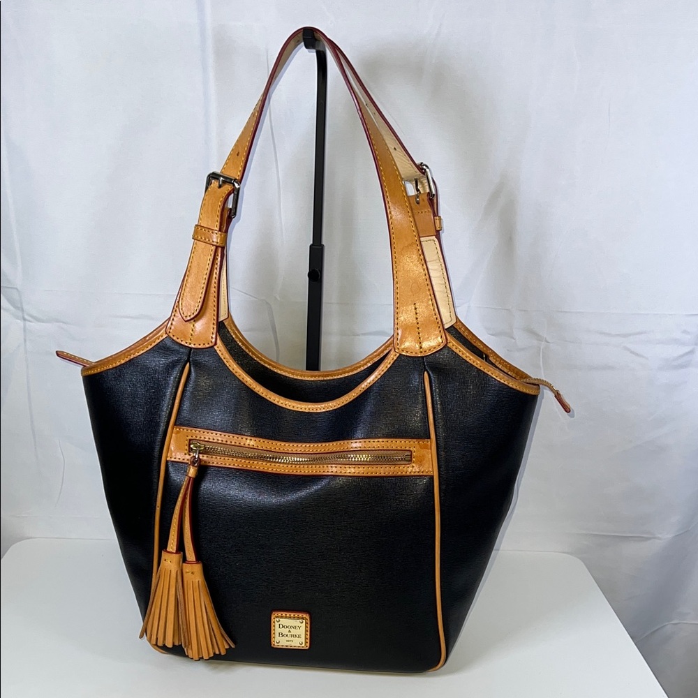 Dooney & Bourke Maddie Saffiano Shoulder Bag